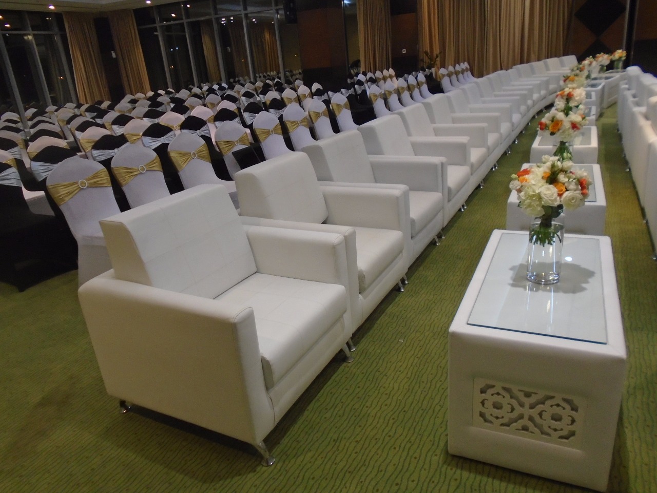 Kickstart ideas for planning your conference/corporate event.